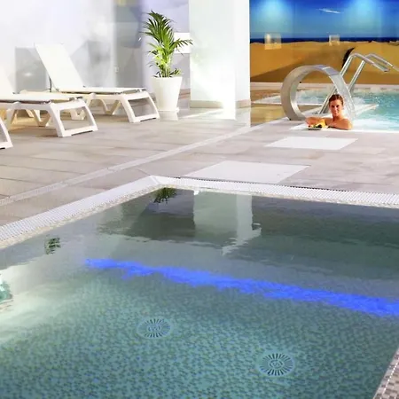 Deluxe Single Roon With Half Board, Only Adults, 200 Metros From *