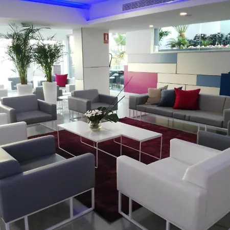 Deluxe Single Roon With Half Board, Only Adults, 200 Metros From *